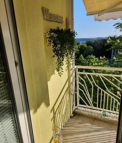 דירה Mommy's House וארנה